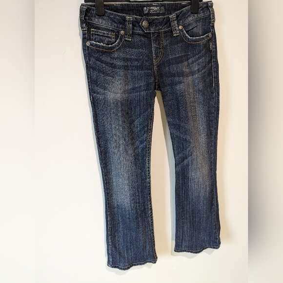 Silver Jeans Tuesday W30 L33 Dark Wash Flare Jeans - Picture 1 of 7